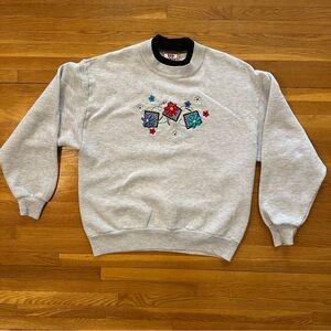 Top Stitch Floral Embroidered Sweatshirt - Gray